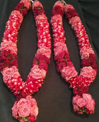 Fresh flowers for mala ..